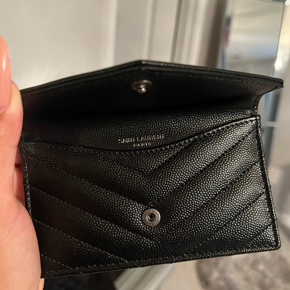 Authentic YSL Grain de Poudre Tech Cardholder - Picture 5 of 11